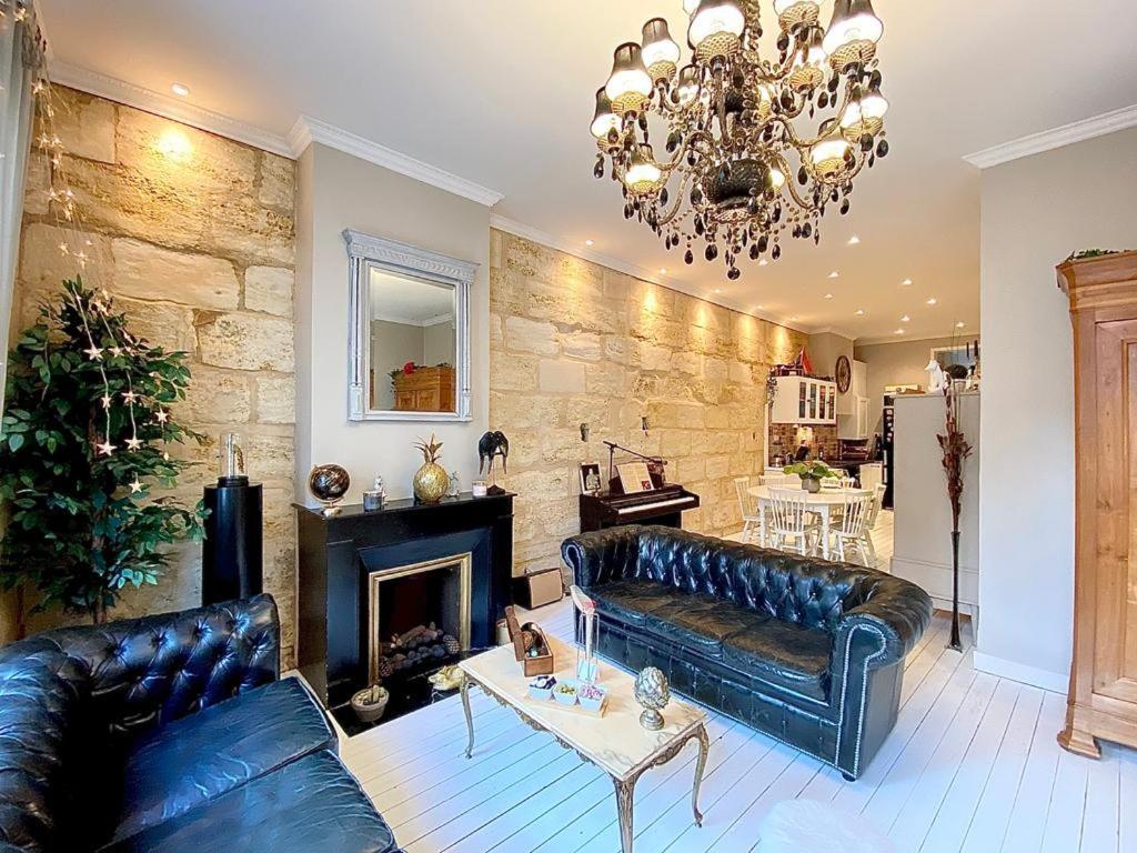 Grand Haussmanien De Standing Avec Jacuzzi Terrasse Et Parking En Hyper Centre * Burdeos